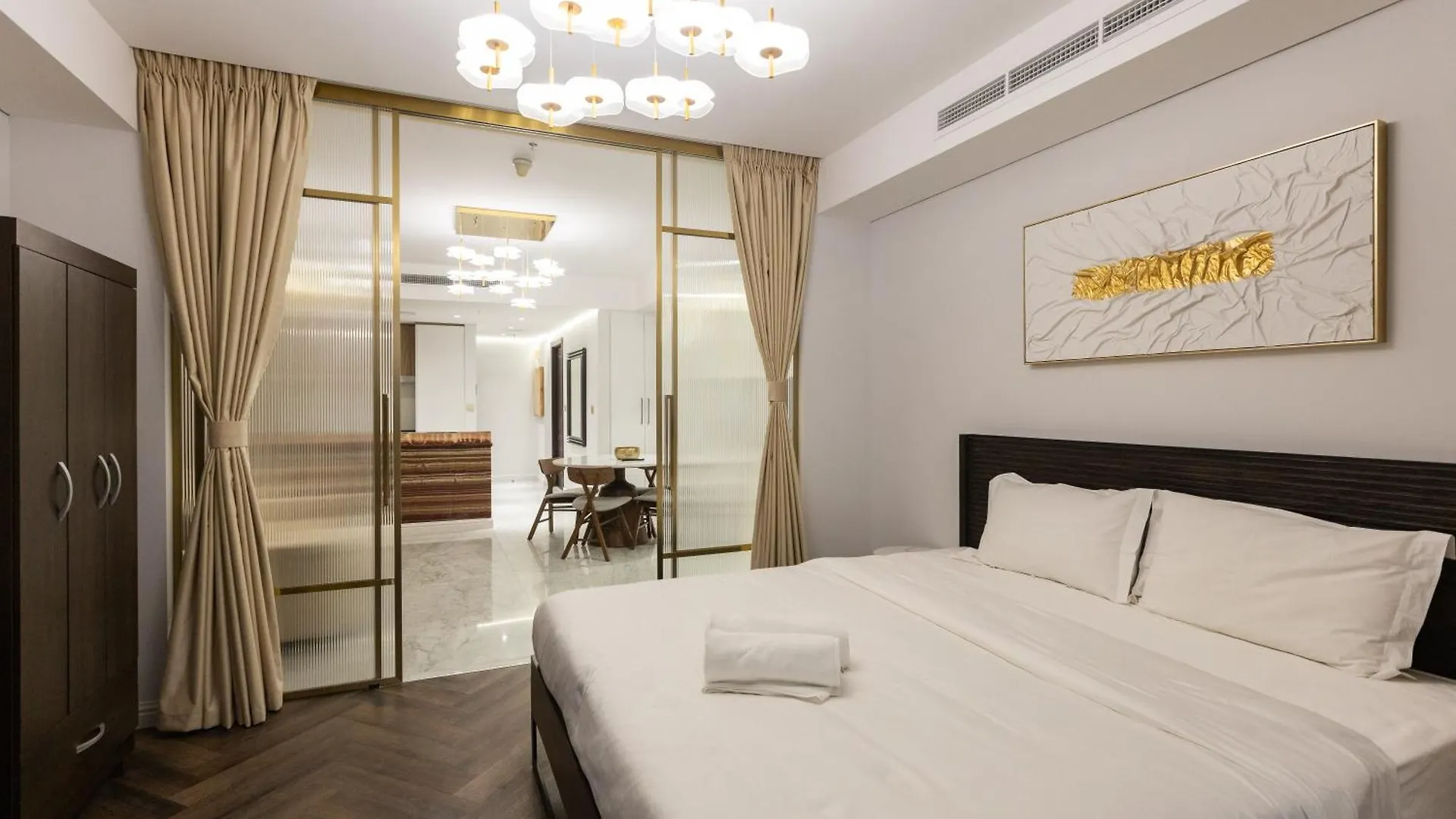 Anantara Resort Residences Palm Jumierah Dubai Apartment